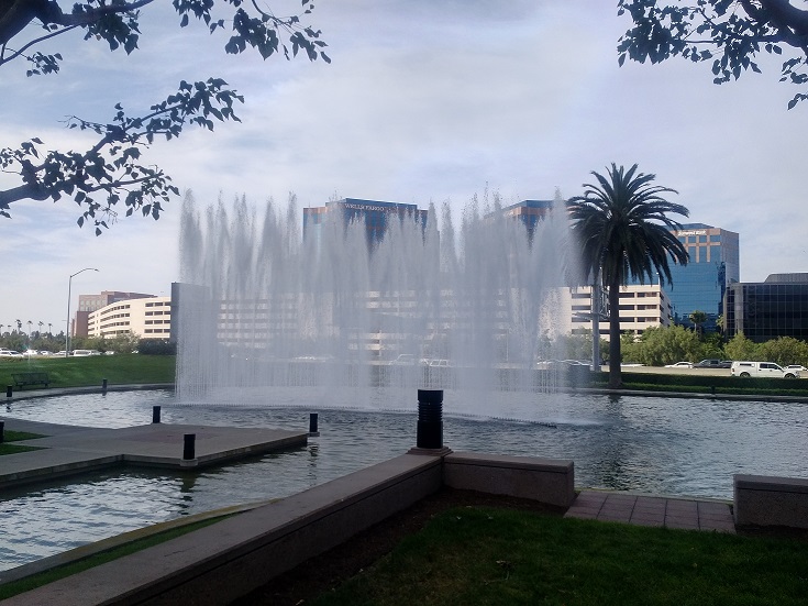 アーバイン噴水